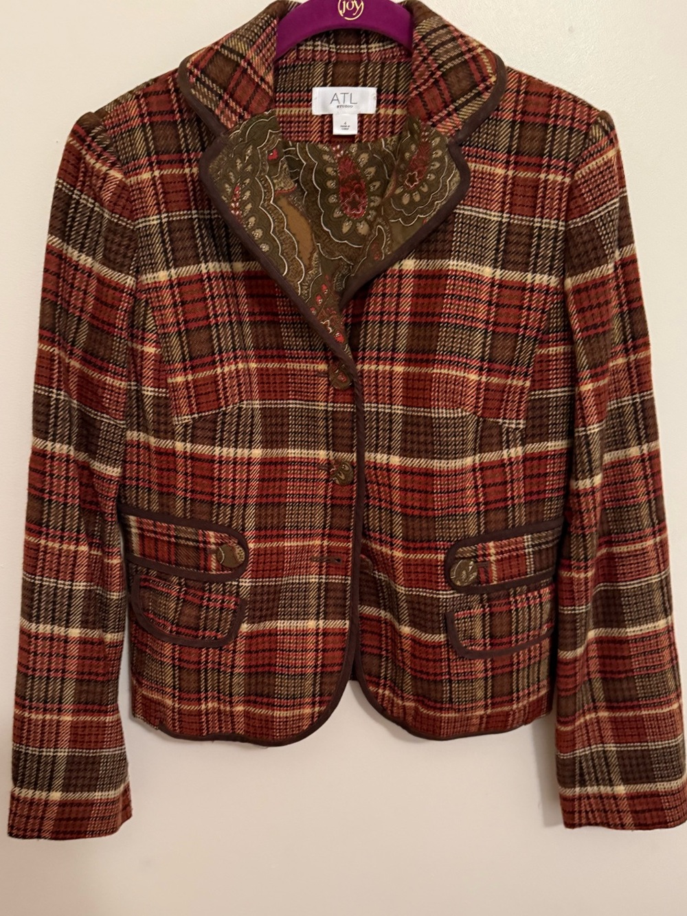 Plaid Tailored Blazer in Red & Brown with Paisley Collar